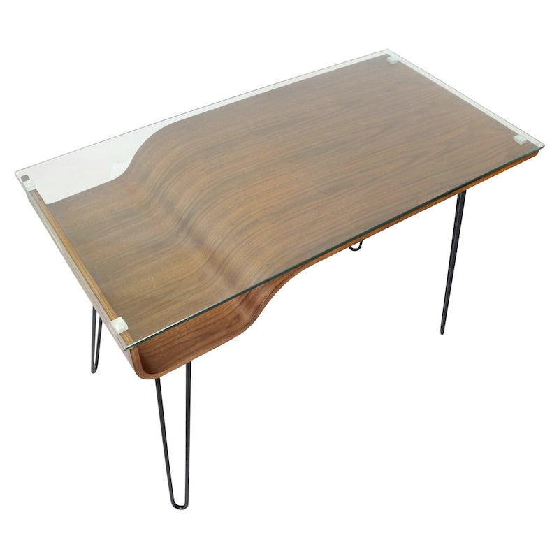 Bureau moderne de style médiéval