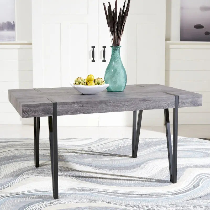 Table à manger industrielle rustique du milieu du siècle